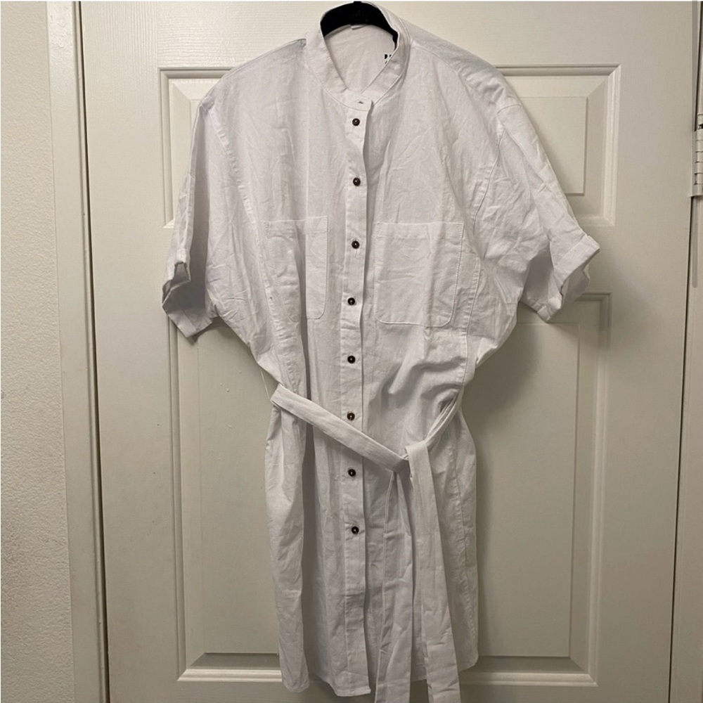 NWT White Cotton Shirt Dress - size medium - Picture 2 of 4